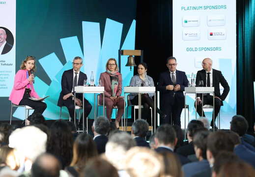 Emmanuelle Trochu, Alexis Kohler, Isabelle Mateos y Lago, Dorothée Rouzet, Dimitrios Tsakonas and Martin Wagner Toftdahl