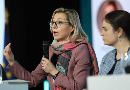 Isabelle Mateos y Lago and Dorothée Rouzet