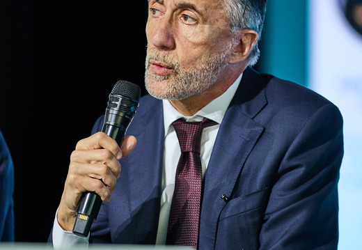Christian Hadjiminas